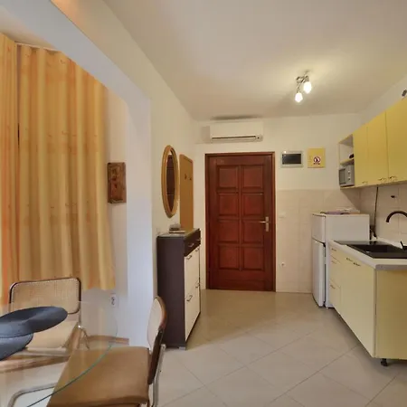 Apartment Caterina *