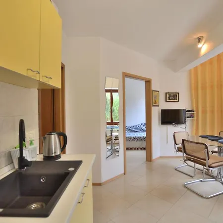 Caterina Apartment *